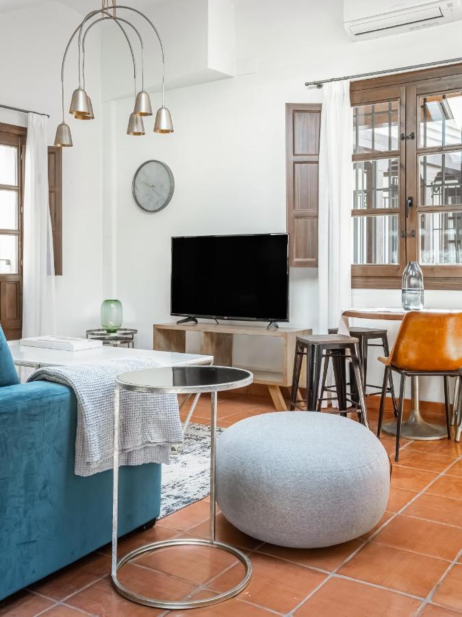 Limehome Granada Calle Santa Ana Luaran gambar